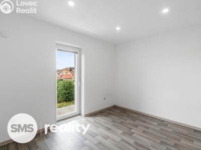 Pronájem bytu 4+KK Trnava č. 1