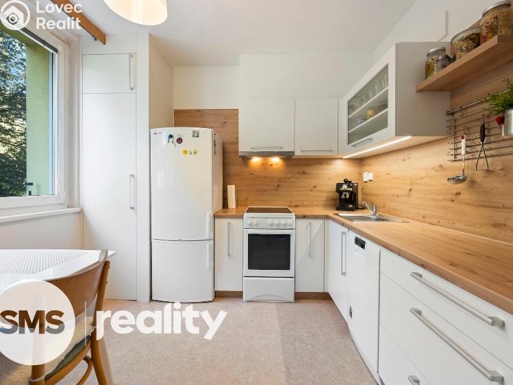 Sale apartment 2+1 Slavkov u Brna, Zlatá Hora 1241 č. 1