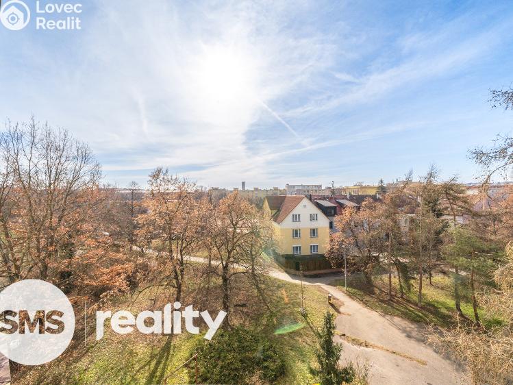 Prodej bytu 2+KK Praha, Ruská 1236/168 č. 12