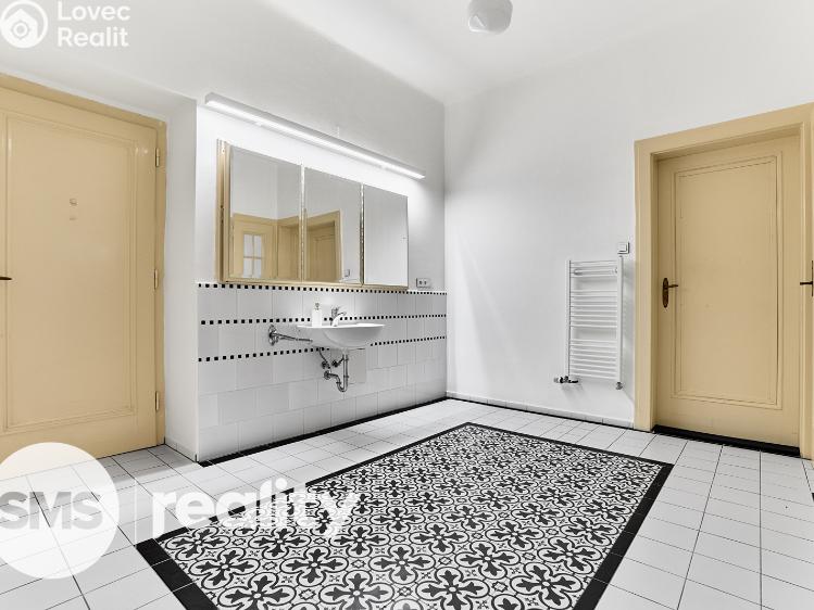 Prodej bytu 4+KK Praha, Bubenská 1376/39 č. 3