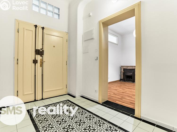 Prodej bytu 4+KK Praha, Bubenská 1376/39 č. 9