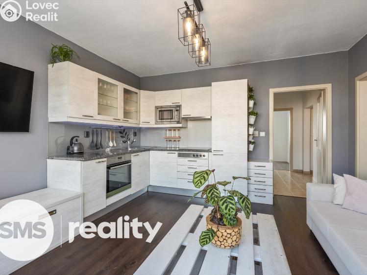 Prodej bytu 3+KK Praha, Dandova 2588/7 č. 4