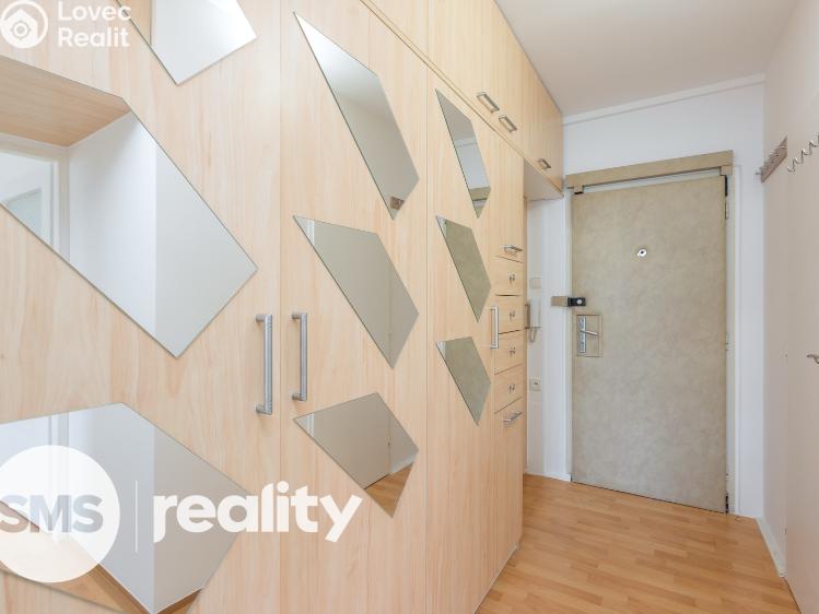 Prodej bytu 2+KK Praha, Nad přehradou 406 č. 8