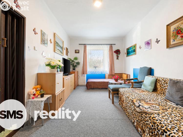 Sale apartment building Úsobí č. 11