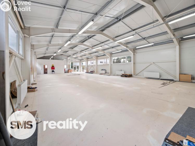 Оренда торгового приміщення Třebíč, Brněnská 417 č. 8