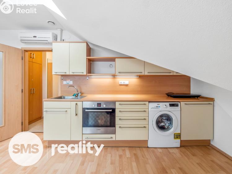 Pronájem bytu 1+KK Humpolec, Hálkova č. 1