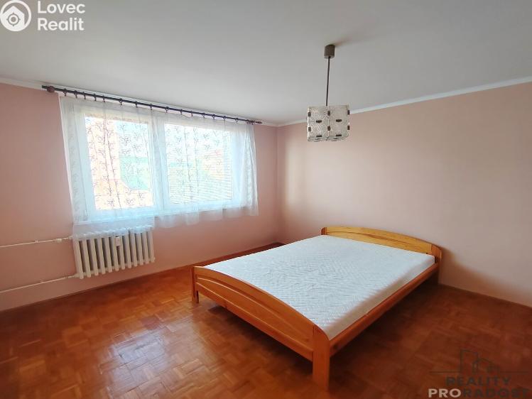 Pronájem bytu 3+1 Hodonín, Sadová č. 8