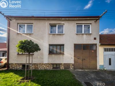 Продажа семейного дома Vracov, Drahy 1145 č. 1