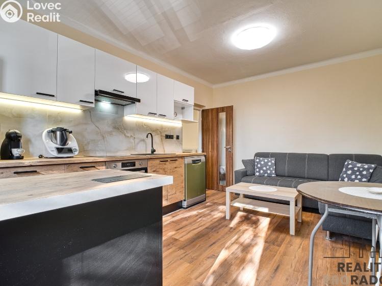 Pronájem bytu 3+KK Karviná, Čajkovského č. 8