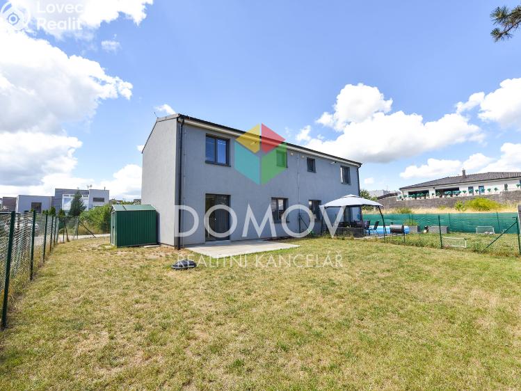 Pronájem rodinného domu Králův Dvůr, Na Výsluní 497 č. 3