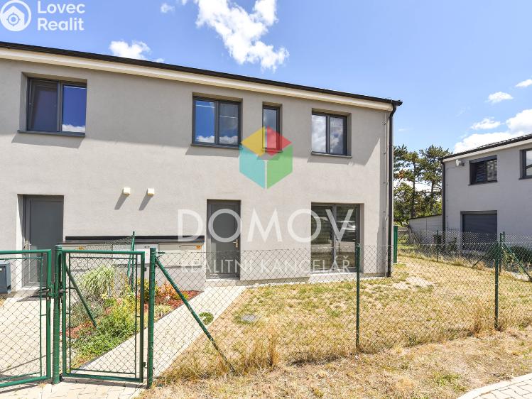 Pronájem rodinného domu Králův Dvůr, Na Výsluní 497 č. 1