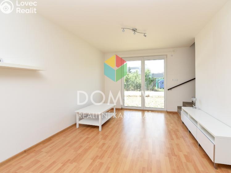 Pronájem rodinného domu Králův Dvůr, Na Výsluní 497 č. 10