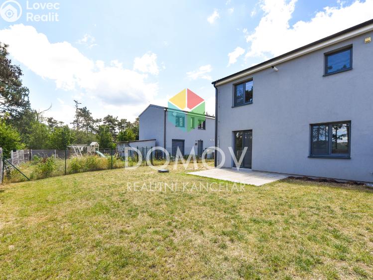 Pronájem rodinného domu Králův Dvůr, Na Výsluní 497 č. 17