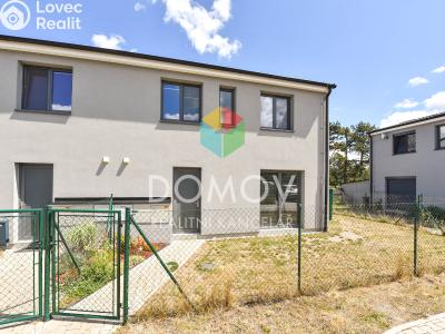 Pronájem rodinného domu Králův Dvůr, Na Výsluní 497 č. 1