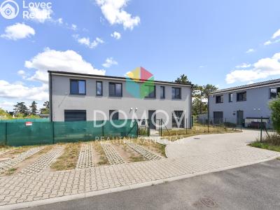 Pronájem rodinného domu Králův Dvůr, Na Výsluní 497 č. 4