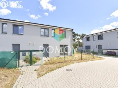 Pronájem rodinného domu Králův Dvůr, Na Výsluní 497 č. 5