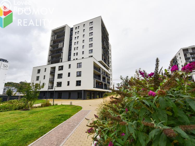 Pronájem bytu 1+KK Praha, Mezi vodami č. 1