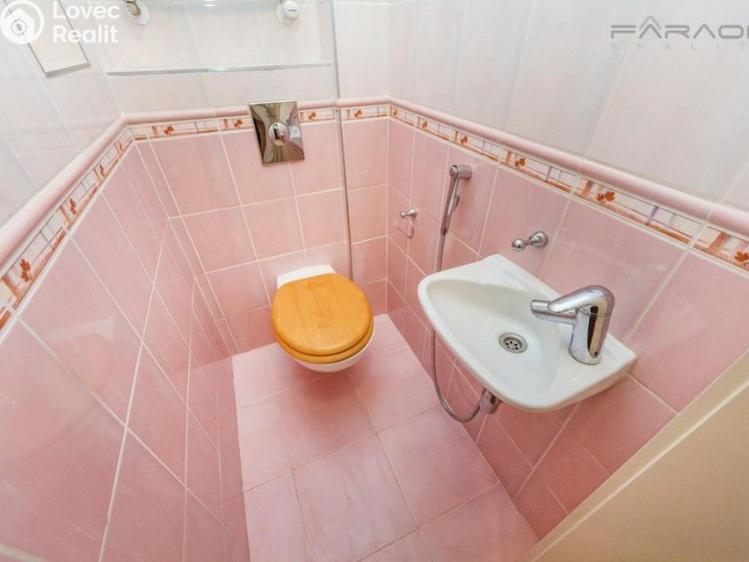 Prodej bytu 4+1 Praha, Na Plzeňce č. 13