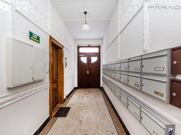 Prodej bytu 4+1 Praha, Na Plzeňce č. 17