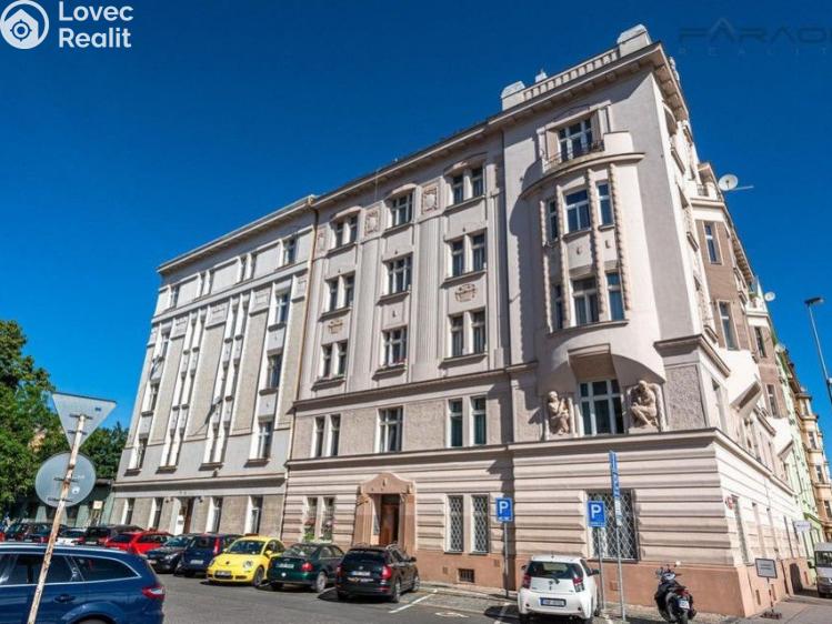 Prodej bytu 4+1 Praha, Na Plzeňce č. 20