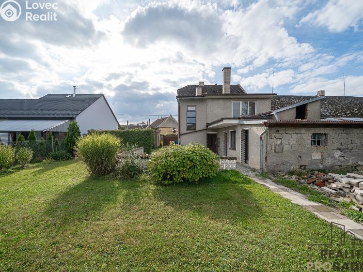 Prodej rodinného domu Příkazy č. 10