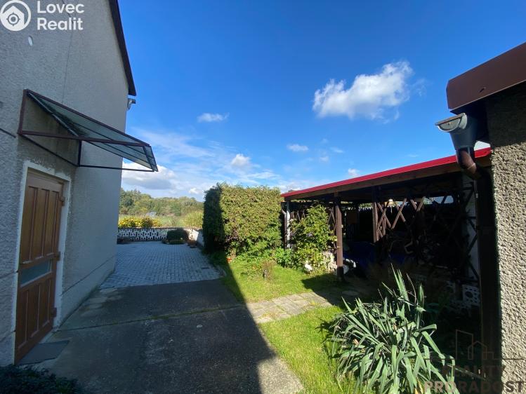 Prodej rodinného domu Příkazy č. 24