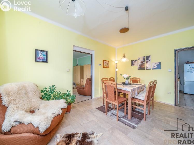 Prodej rodinného domu Příkazy č. 10