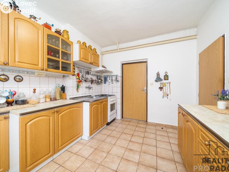Prodej rodinného domu Příkazy č. 21