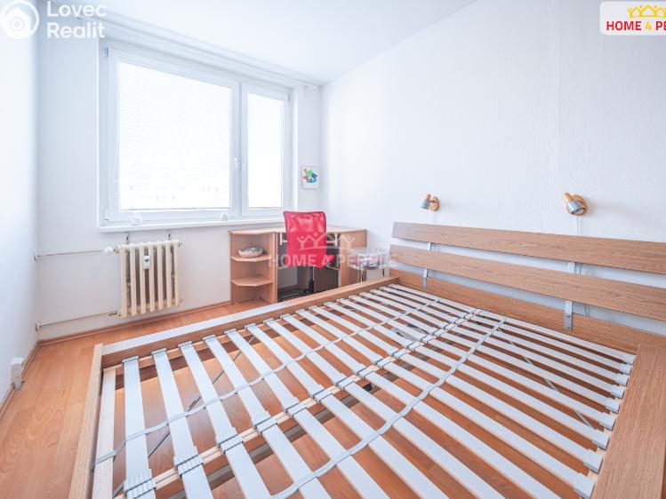 Prodej bytu 3+1 Praha 13, Kurzova č. 13