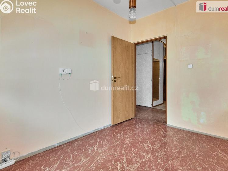 Prodej bytu 3+1 Karlovy Vary, Sibiřská č. 7