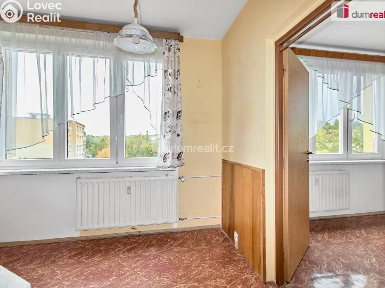 Prodej bytu 3+1 Karlovy Vary, Sibiřská č. 12