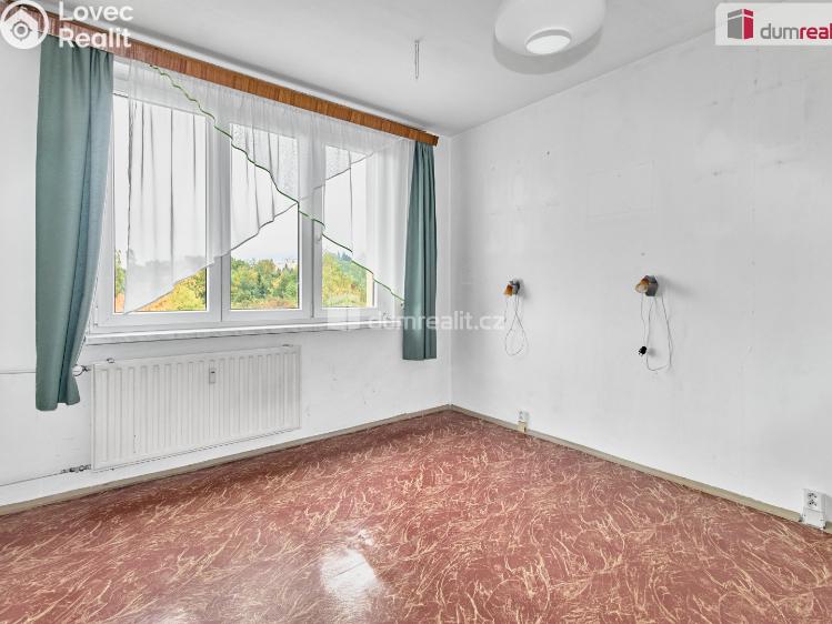 Prodej bytu 3+1 Karlovy Vary, Sibiřská č. 14