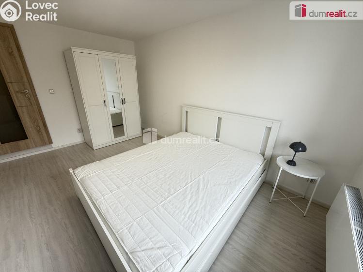 Pronájem bytu 2+KK Praha 2, Lublaňská č. 11
