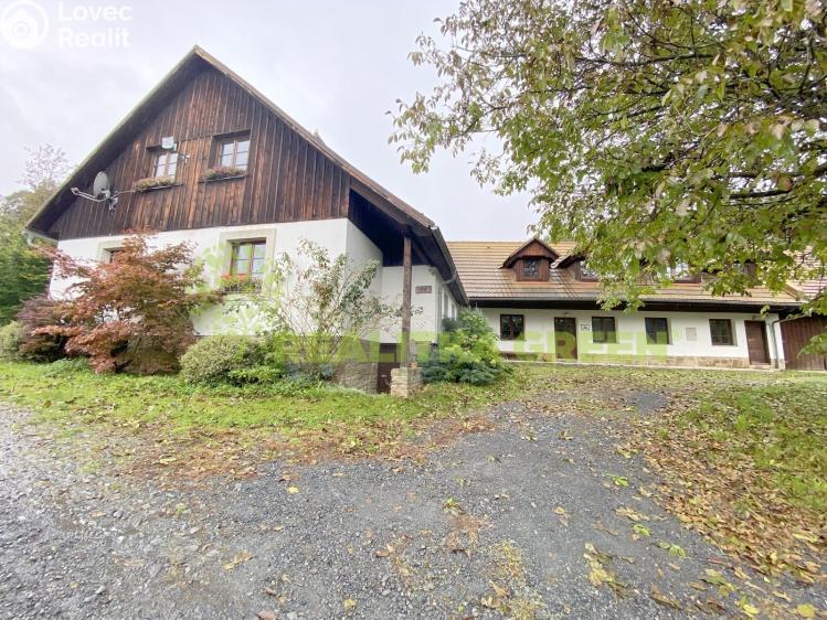 Pronájem bytu 3+KK Velké Karlovice č. 16