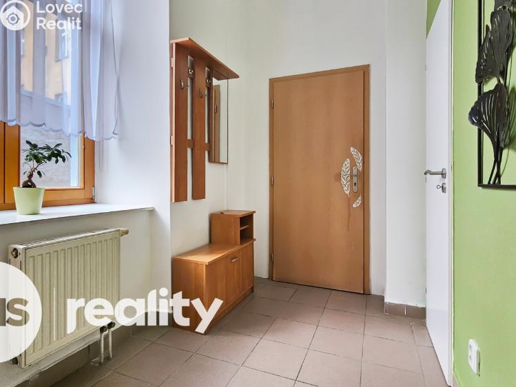 Pronájem bytu 1+KK Opava, Nákladní 400/16 č. 7