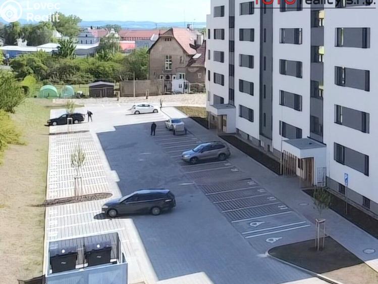 Pronájem specifického typu nemovitosti Jaroměř, Josefa Šímy č. 2