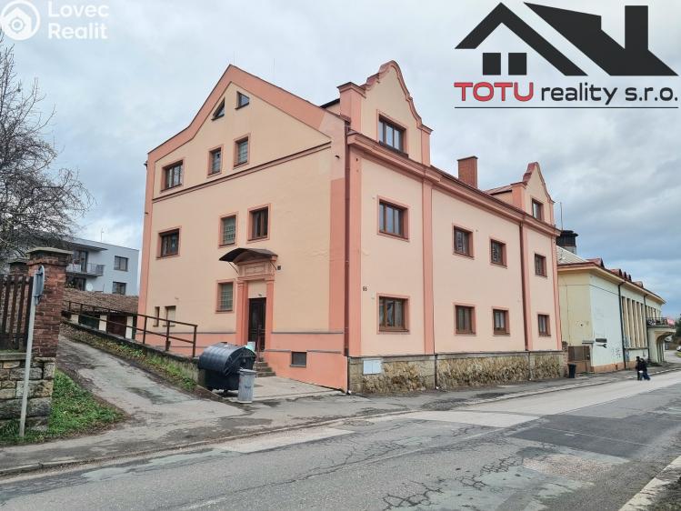 Prodej bytu 2+KK Jaroměř, Národní č. 1
