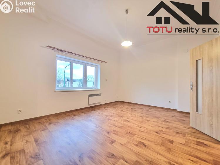 Prodej bytu 2+KK Jaroměř, Národní č. 8