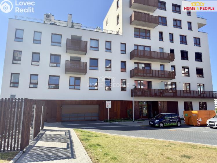 Pronájem garáže Praha-Dolní Měcholupy, Kardausova č. 8