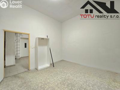 Pronájem kanceláře Černožice č. 2