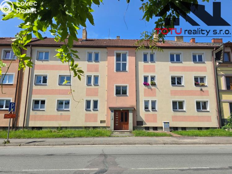 Prodej bytu 3+1 Jaroměř, Svat. Čecha č. 1