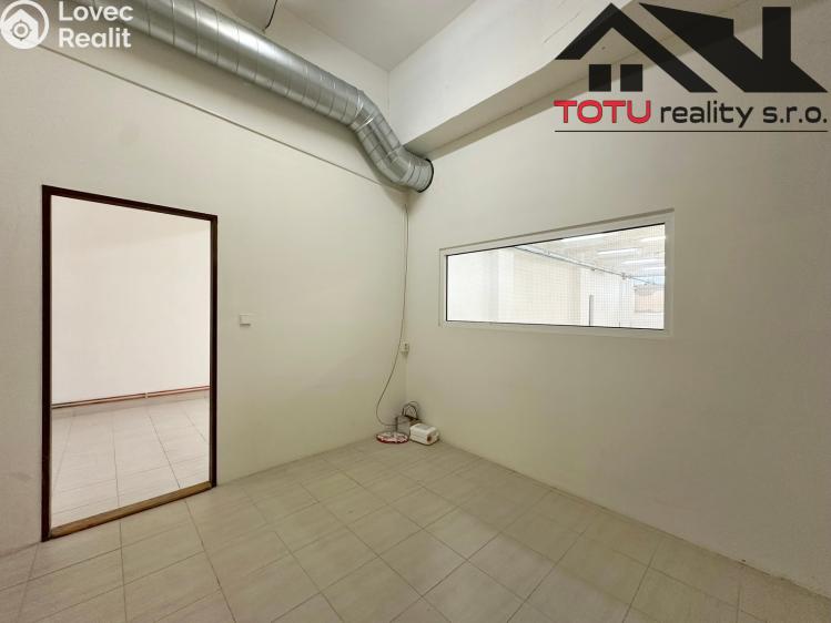 Pronájem obchodního prostoru Jaroměř, Husova č. 10