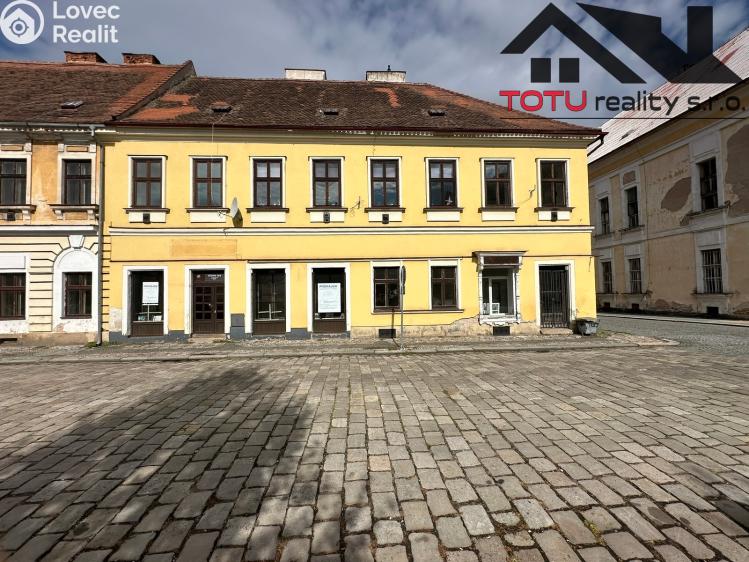 Pronájem obchodního prostoru Jaroměř, Masarykovo nám. č. 15