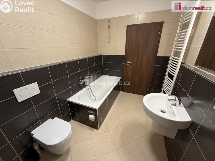 Rent apartment 2+KK Praha 5, Hugo Haase č. 37