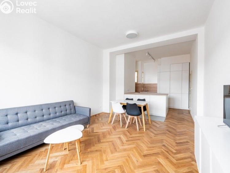 Pronájem bytu 2+KK Praha, Sokolovská č. 14