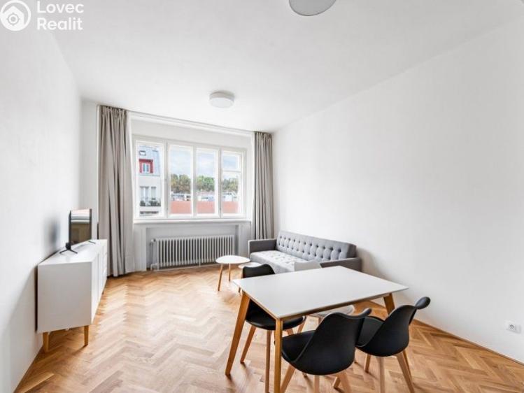 Pronájem bytu 2+KK Praha, Sokolovská č. 7