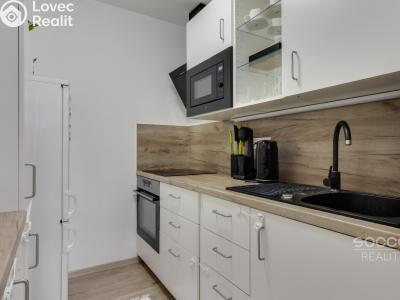 Rent apartment 2+KK Praha, Hrubého č. 4