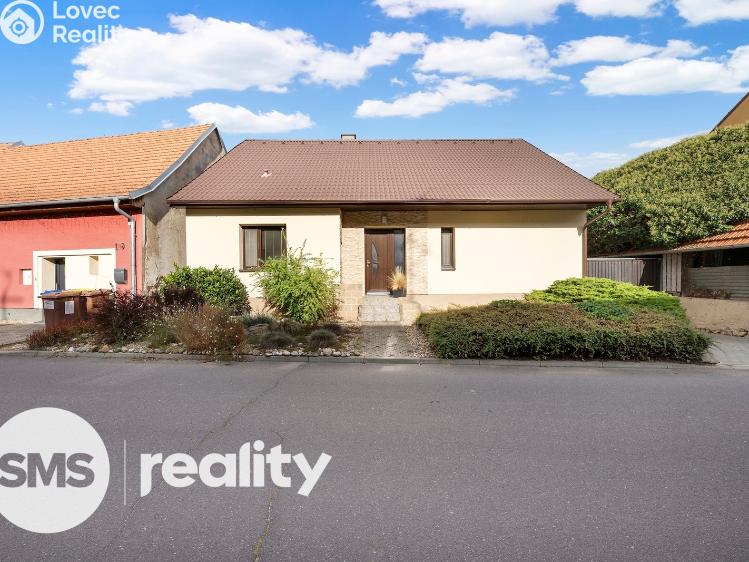 Продаж сімейного будинку Dolní Dunajovice, Zahradní 588 č. 23