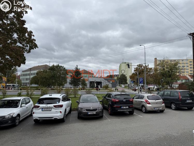 Pronájem obchodního prostoru Hustopeče, Janáčkova č. 11