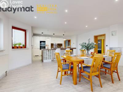 Prodej rodinného domu Domanín č. 4